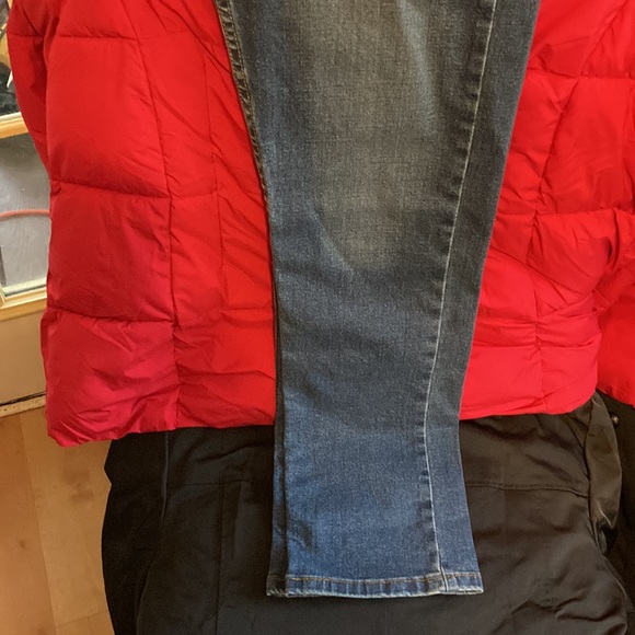 Dark blue jeans 👖 - Picture 12 of 17